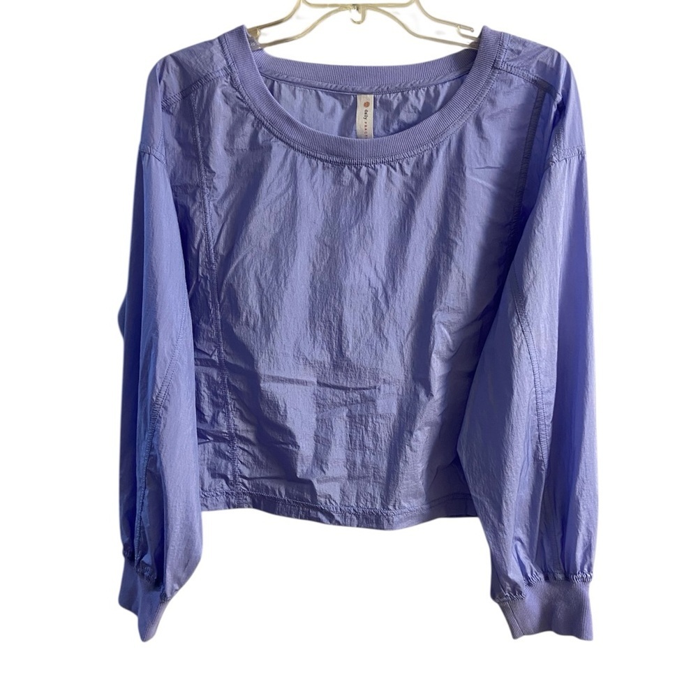 Daily practice athletic Lavender Long Sleeve Women's Top Small NWT